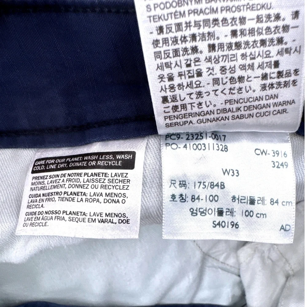 Levi's Mens Cargo Shorts Size 33 Navy Blue Ripstop Cotton Casual Outdoor Hiking